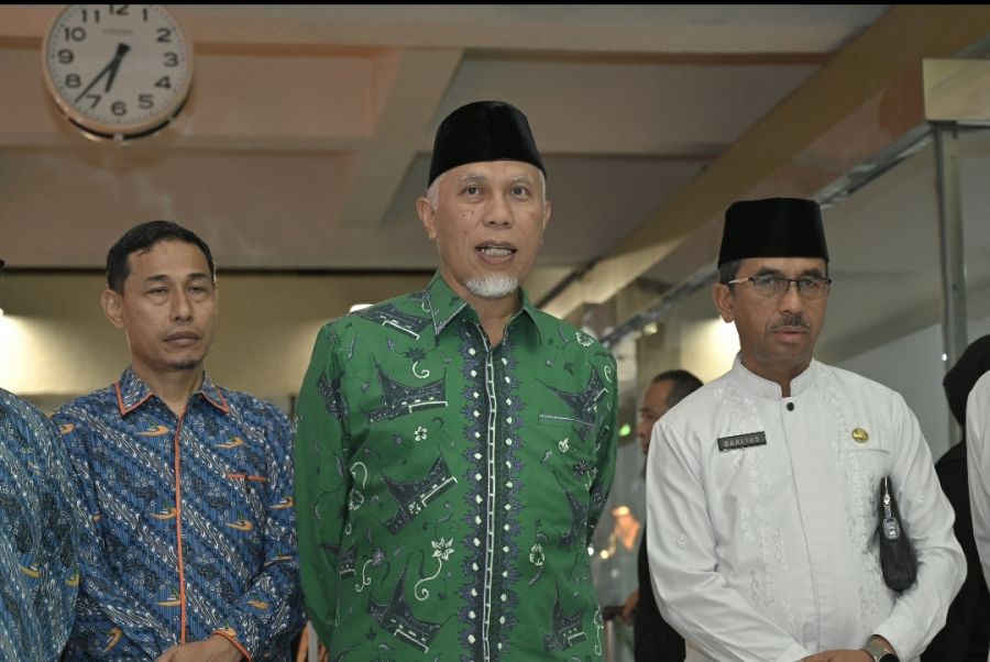 Sumatera Barat Raih Penghargaan Nasional sebagai Provinsi dengan Residu Data Pendidikan Terendah