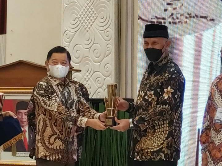 Sumbar Juara Terbaik I PPD 2021, Menteri PPN/Bappenas: Sumbar Agar Terus Berinovasi Majukan Daerah