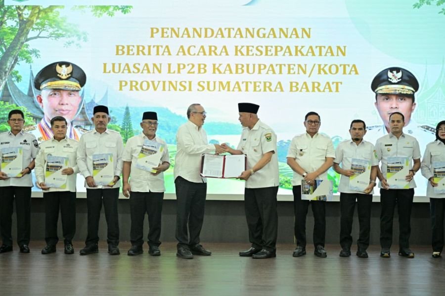 Sumbar Provinsi Pertama Tuntaskan Kesepakatan LP2B, Luas Lahan Terlindungi Capai 166 Ribu Hektare