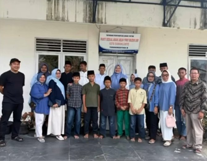 DPD PAN Sawahlunto Menyambangi Anak Yatim dalam Rangka Tasyakuran PAN Ke-28