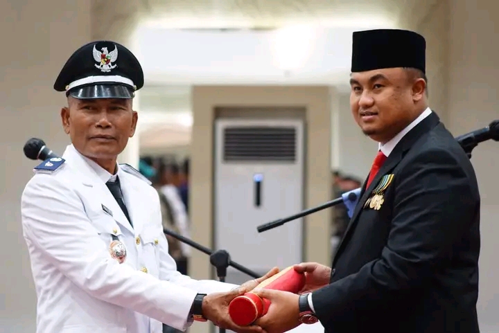 Sutan Riska Lantik Bakri Sebagai Walnag Panyubarangan, Simak Sembilan Pesan Amanat Bupati