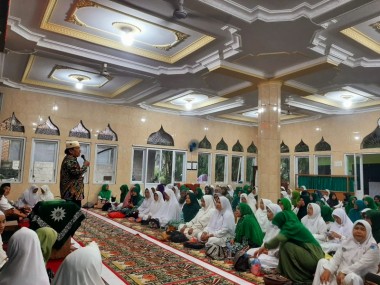 Suwirpen Suib Dukung Kegiatan MTI Kecamatan Pauh