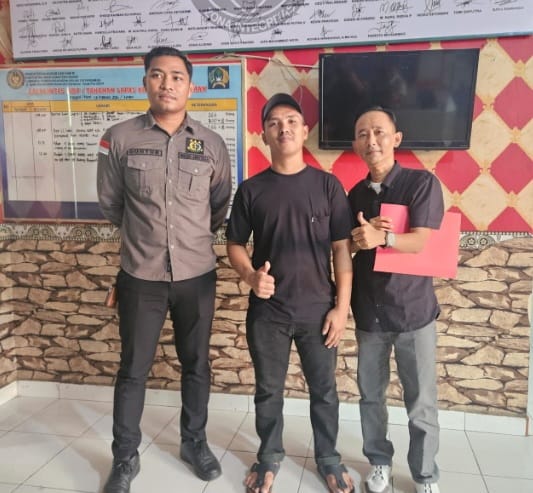 Tak Terbukti Bersalah : PN Pariaman Vonis Bebas Terdakwa Pencurian