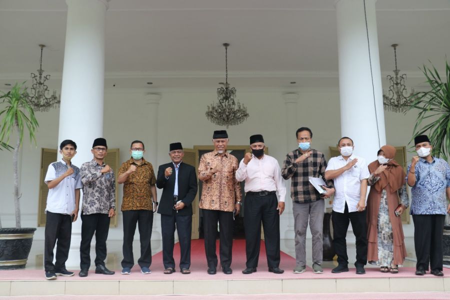 Temui Gubernur Mahyeldi, Asosiasi Petani Gambir Pessel Minta Percepatan Hilirisasi Industri Gambir