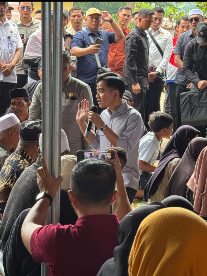 Temui Pengungsi di Gayo Lues, Wapres Serap Aspirasi dan Pastikan Kebutuhan Dasar Terpenuhi