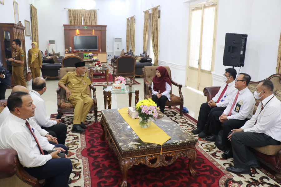 Terima Kakanwil DJP Sumbar dan Jambi yang Baru, Gubernur Siap Bantu Sukseskan Program Perpajakan