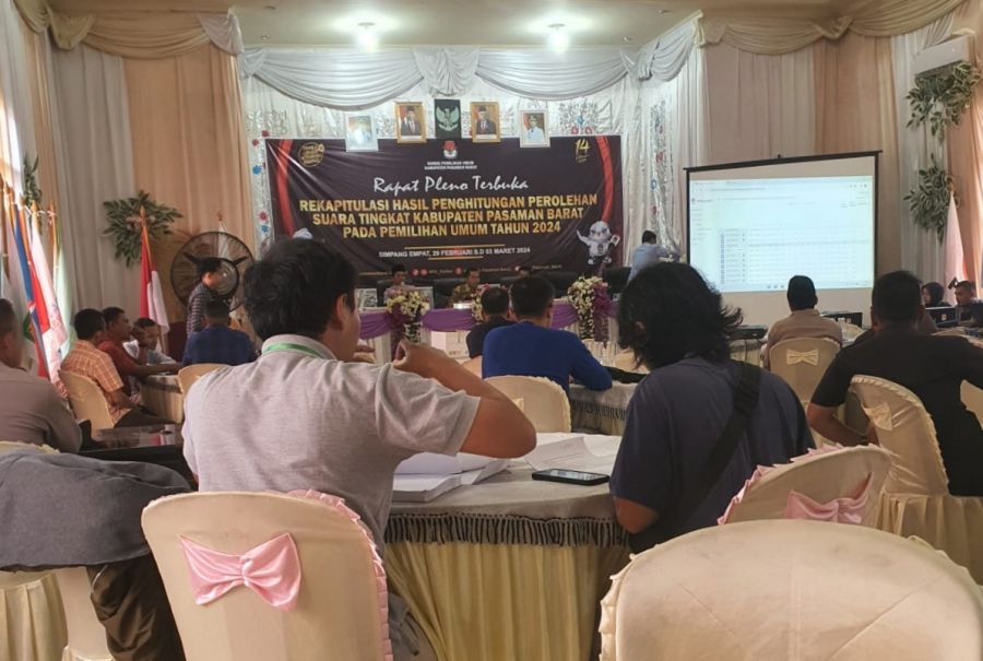 Terkesan Diperlambat, KIPP Sumbar Pertanyakan Proses Penghitungan Suara di Pasbar