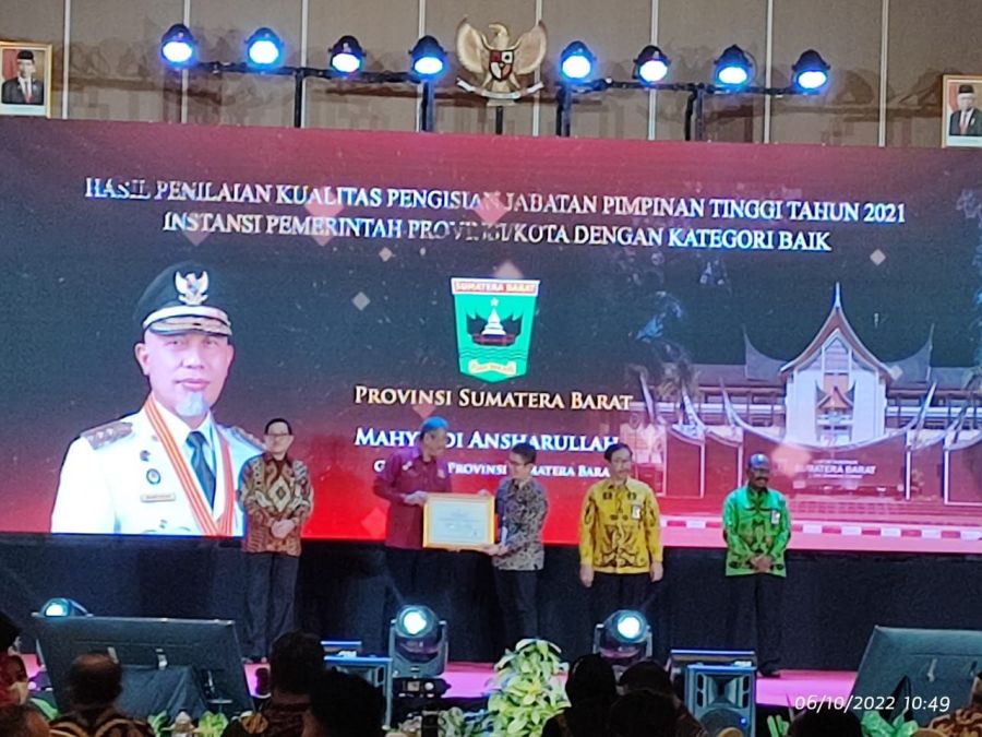Tertib Dalam Pengisian Jabatan, Pemprov. Sumbar Raih Penghargaan dari KASN