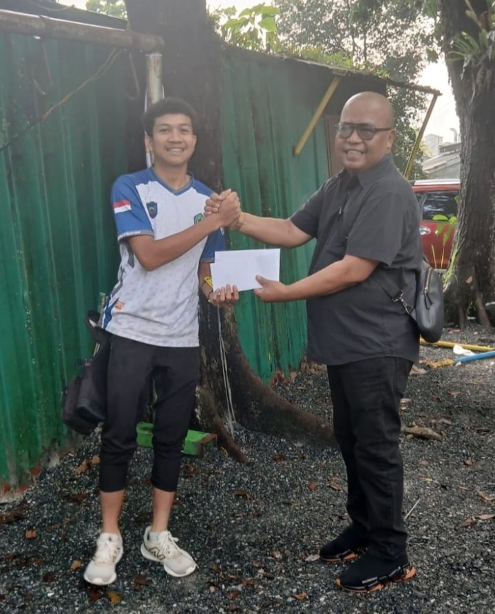 Tiga Emas Adis Jadi Bukti Regenerasi Panahan Sawahlunto