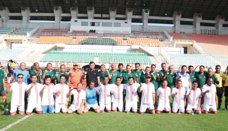 Tim Apkasi Gelar Pertandingan Sepak Bola Persahabatan Dengan Tim Pemkab Bogor