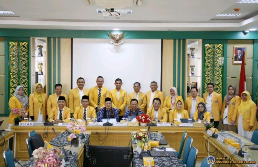 Tim Asesor LAMDIK Lakukan Asesmen Lapangan pada Prodi S1 Administrasi Pendidikan FIP UNP