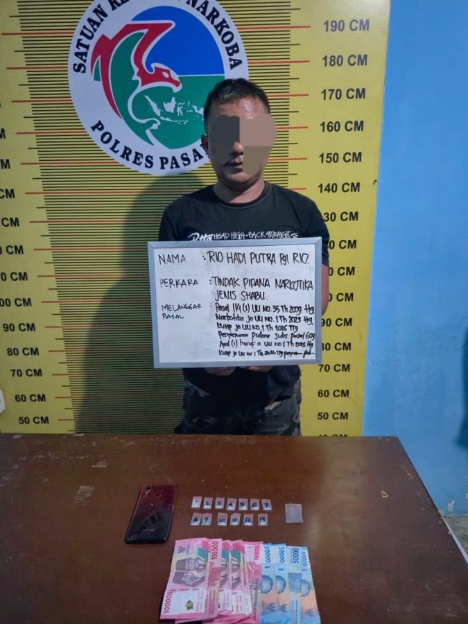 Tim Elang Timur Polres Pasaman Ringkus Terduga Pengedar Sabu, 13 Paket Siap Edar Disita