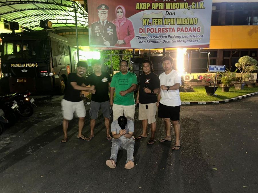 Tim Klewang Polresta Padang Tangkap Mahasiswa Terduga Pelaku Pencurian iPhone 14