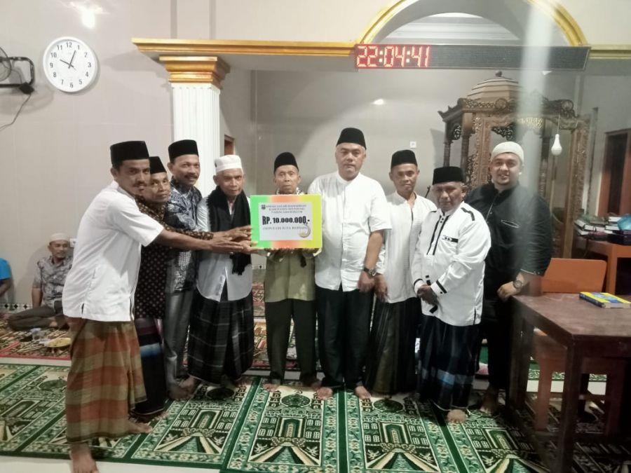 Tim XVI Safari Ramadhan Pemkab Sijunjung Salurkan Bantuan 10juta ke Mesjid Istiqomah Nagari Sinyamu
