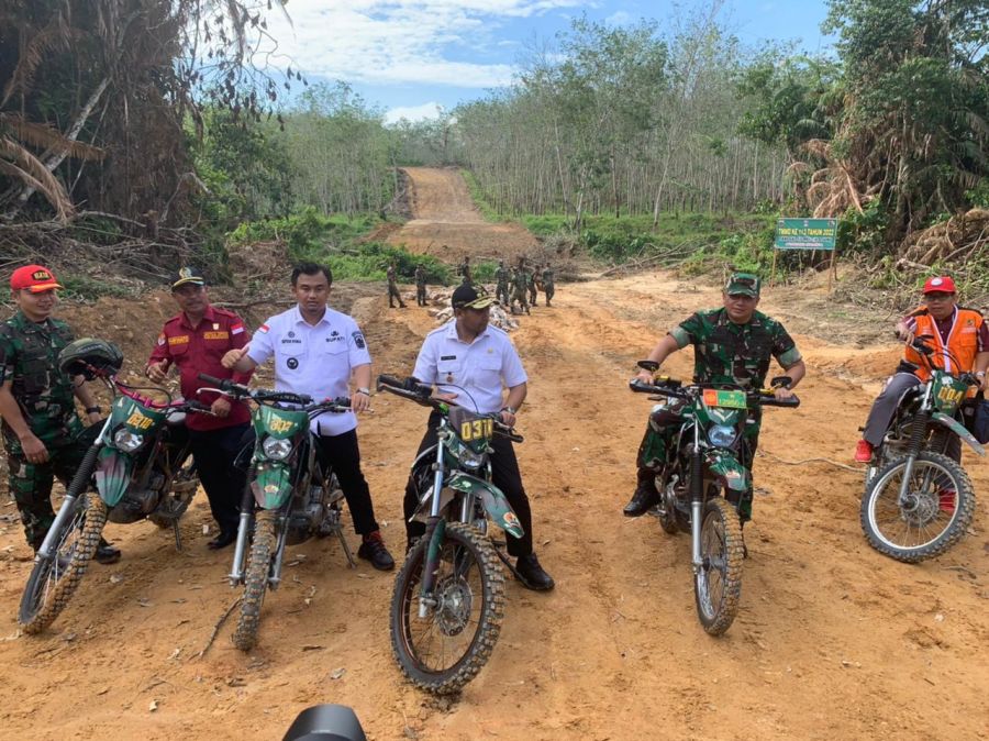 TMMD ke-113 Buka 10 KM Jalan di Bonjol, Dharmasraya