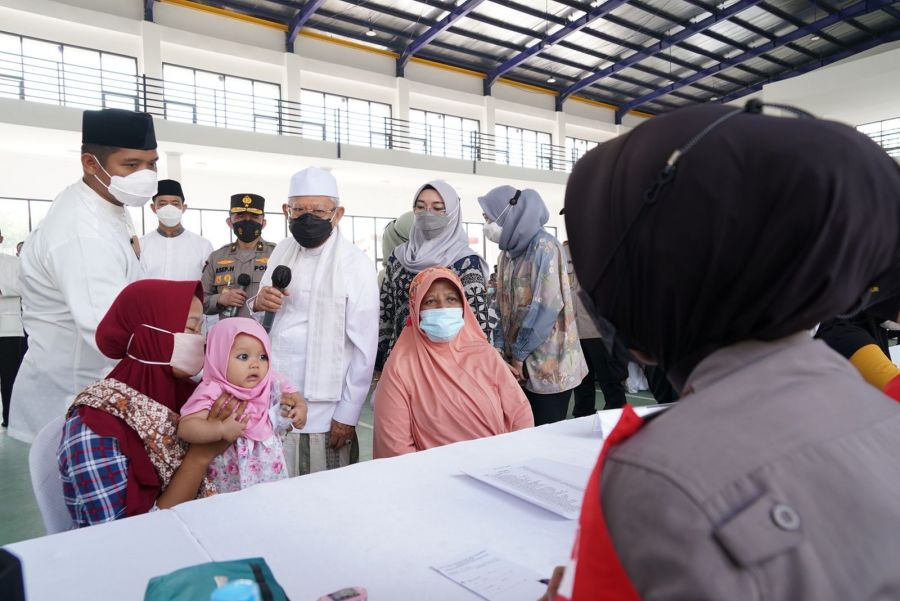 TNI-Polri dan Kemenkes Gelar Baksos Kesehatan di Banten