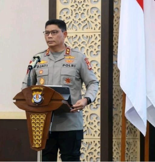 Tongkat Komando Polda Sumbar Kembali Berpindah Tangan 
