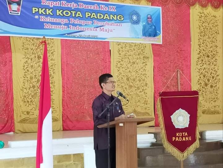 TP PKK Padang Agar Mampu Mewujudkan Keluarga Berkualitas
