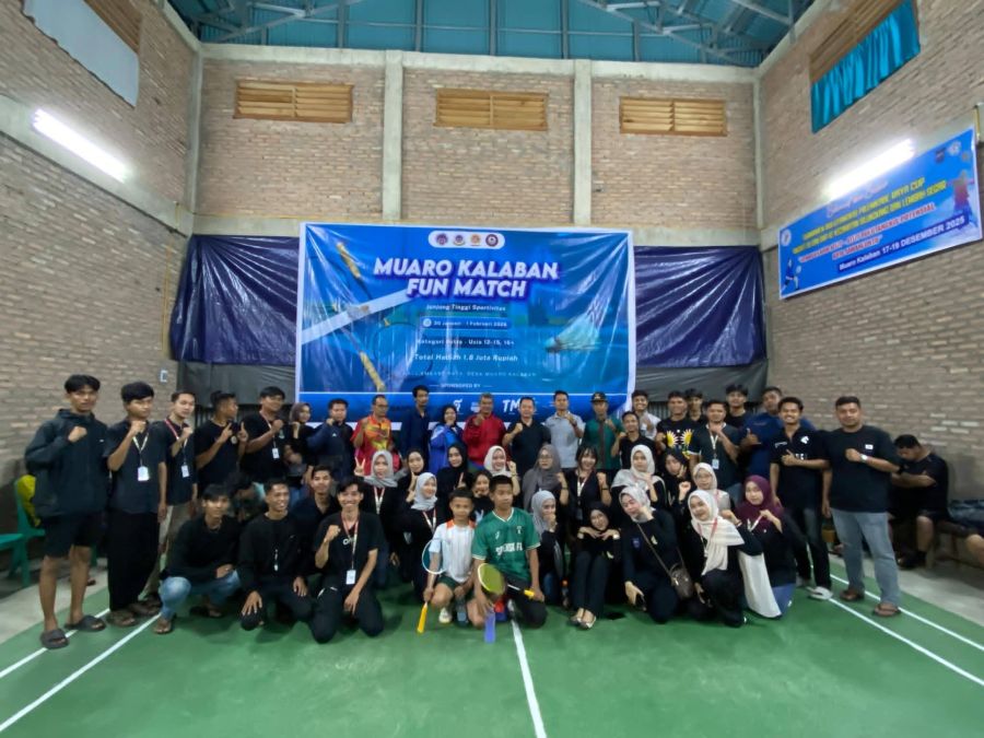 Turnamen Bulutangkis Tingkat Desa Muaro Kalaban Resmi Dibuka