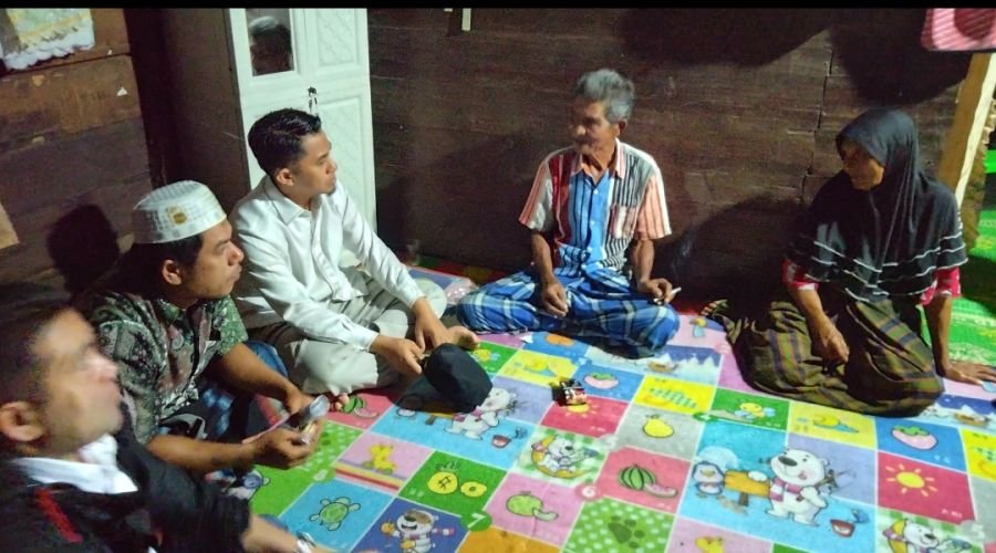Turun Langsung, Ketua DPRD Nelfri Asfandi Kunjungi Keluarga Korban yang Masih dalam Pencarian