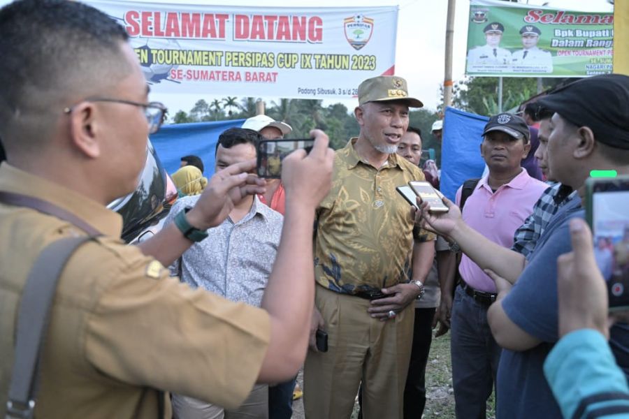 Tutup Persipas Cup IX, Gubernur Mahyeldi Tegaskan Komitmen Sumbar Orbitkan Bakat Unggul Pesepakbola