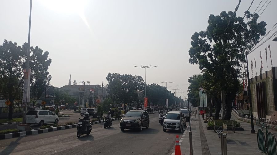 Udara Padang Berkabut, BMKG Pastikan Bukan Asap Karhutla