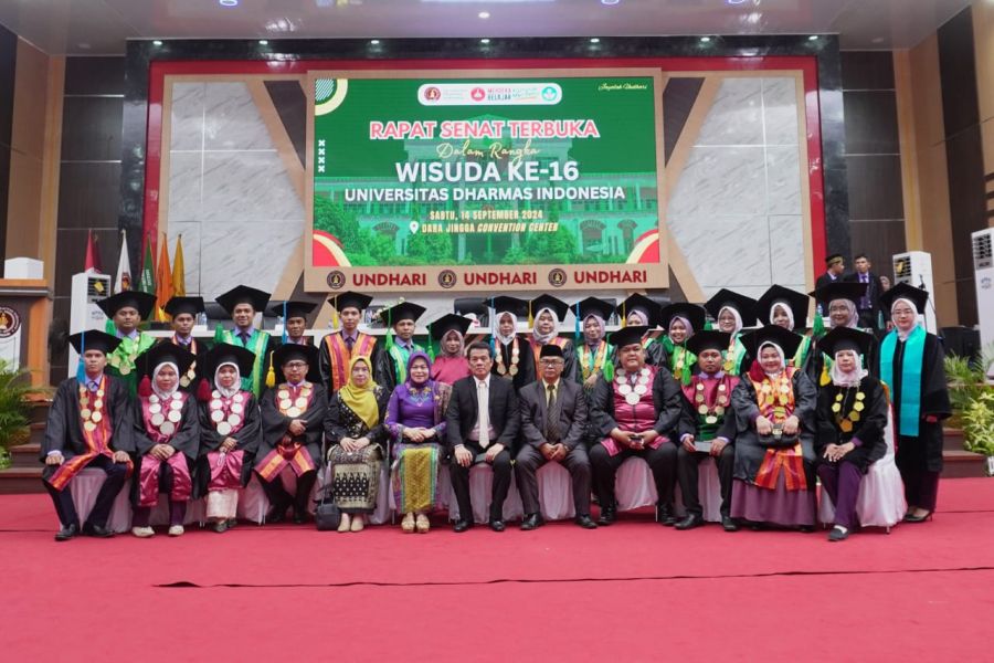 Undhari Gelar Wisuda ke-16: Kepala LLDIKTI Wilayah X Apresiasi Undhari yang Semakin Berkembang