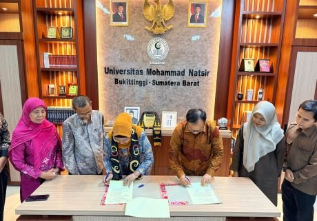 Universitas Mohammad Natsir Gandeng IMLF-4, Perkuat Literasi Global di Bukittinggi