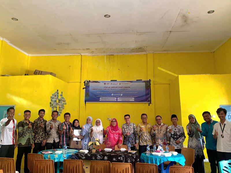 UNP Laksanakan FGD Pembentukan Kampung Inggris di Nagari Sungai Nyalo, Menuju Pariwisata Kelas Dunia
