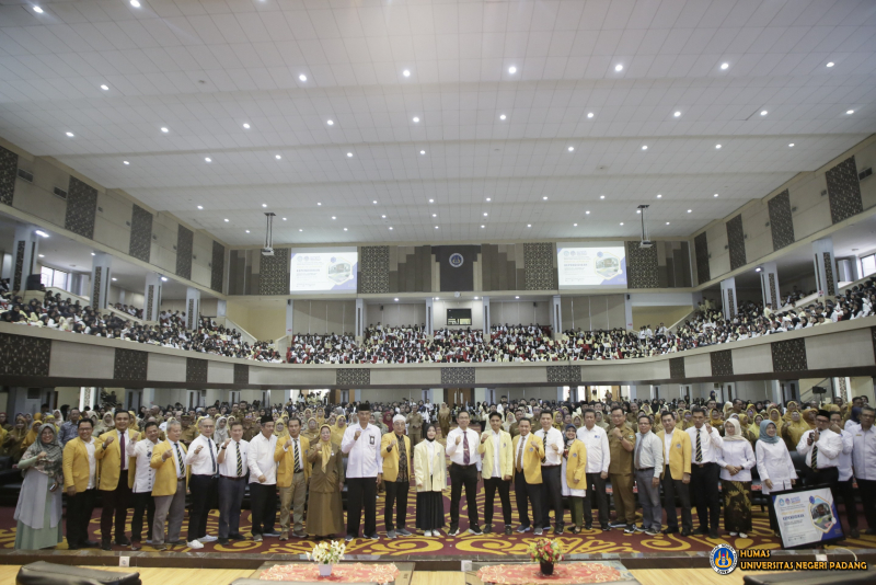 UNP Lepas 4.165 Mahasiswa PLK dan Asisten Mengajar Semester Juli-Desember 2024