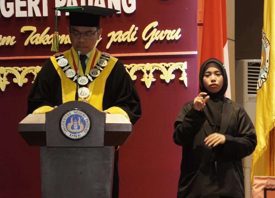 UNP Perkuat Komitmen sebagai Kampus Inklusif melalui Kehadiran JBI pada Wisuda ke-145