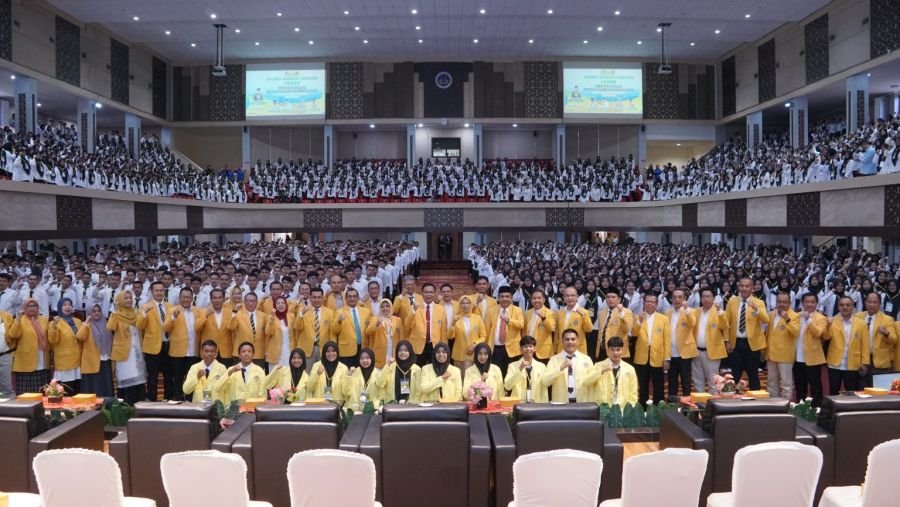 UNP Sambut 12.128 Mahasiswa Baru melalui PKKMB 2026, Peserta Dibagi dalam Empat Gugus
