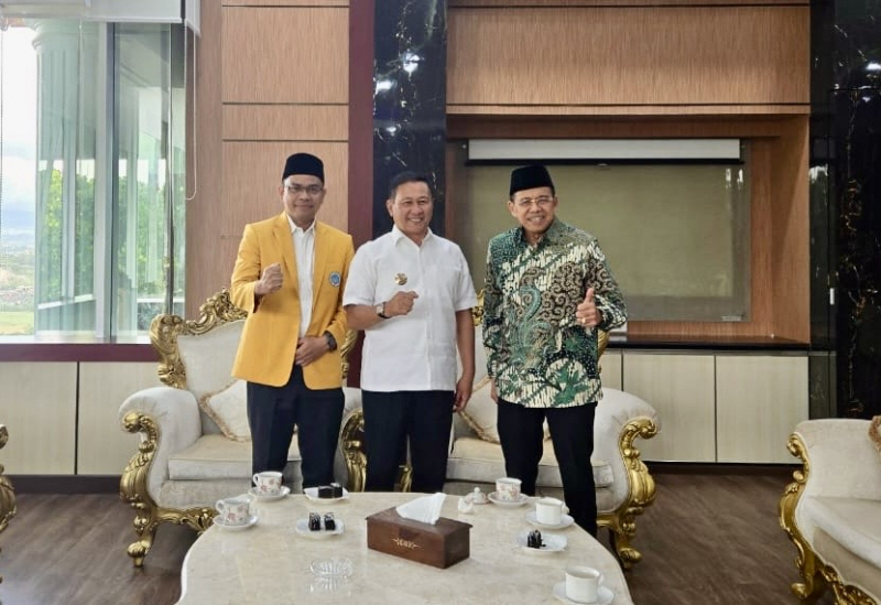 UNP Terus Perkuat Kemitraan dengan Pemko Bukittinggi: Rektor dan SE UNP Bertemu Wako