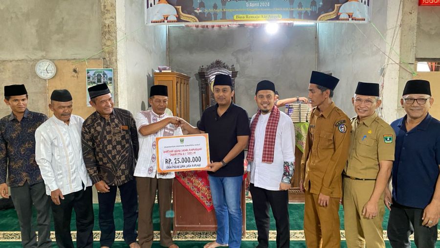 Vasko Ruseimy Teruskan Jejak Perjuangan Kakeknya di Masjid Tazkir Bela Negara Limapuluh Kota