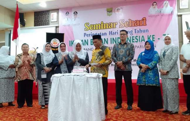 Wabup Rahmang Buka Secara Resmi HUT IBI ke 71