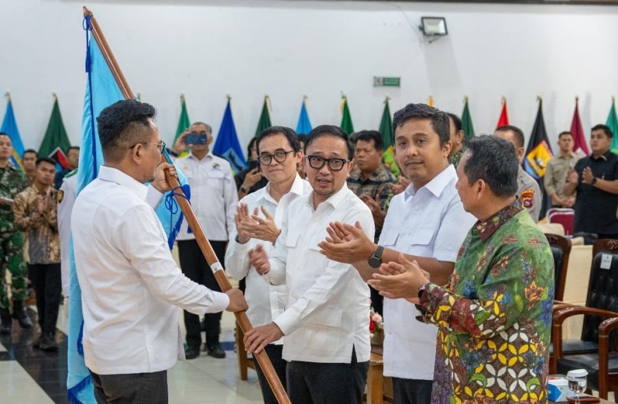 Wagub Vasko Harapkan Pengurus Baru Dekopinwil Sumbar Jadi Motor Transformasi Koperasi Modern