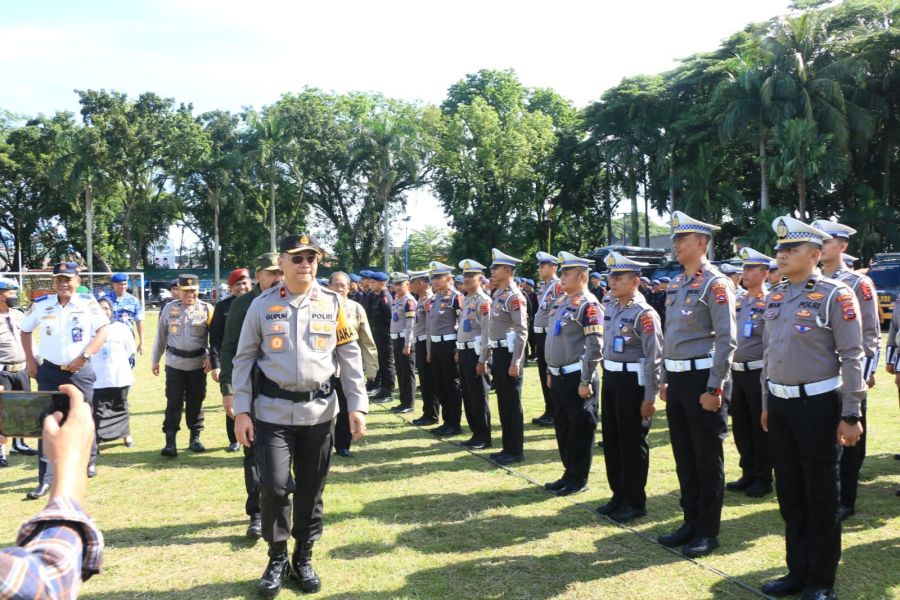 Wakapolda Pimpin Apel Gelar Pasukan Operasi Ketupat Singgalang 2024