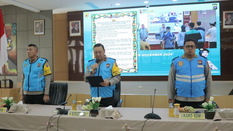 Wakapolda Sumbar Tandatangani Pakta Integritas Penerimaan Bintara Kompetensi Khusus T.A. 2024