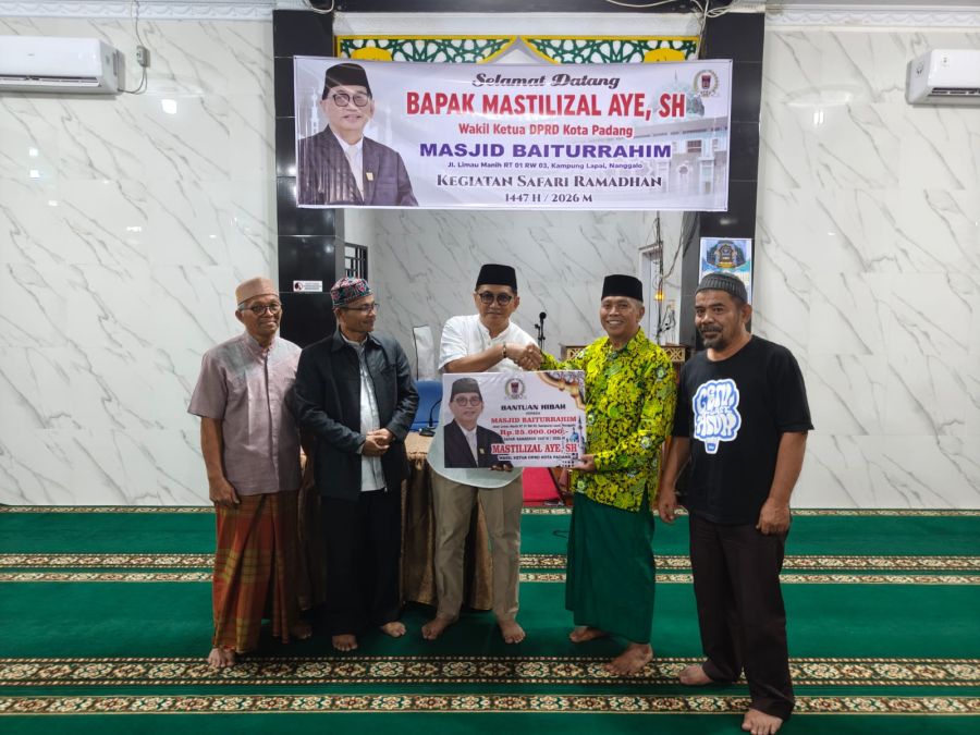 Wakil Ketua DPRD Kota Padang Mastilizal Aye Safari Ramadhan 1447 H di Masjid Baiturrahim Lapi