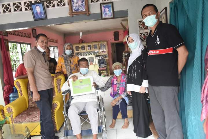 Wako Genius Umar dan Istri Tinjau Program Bedah Rumah, Tetap Pelihara Semangat Gotong Royong
