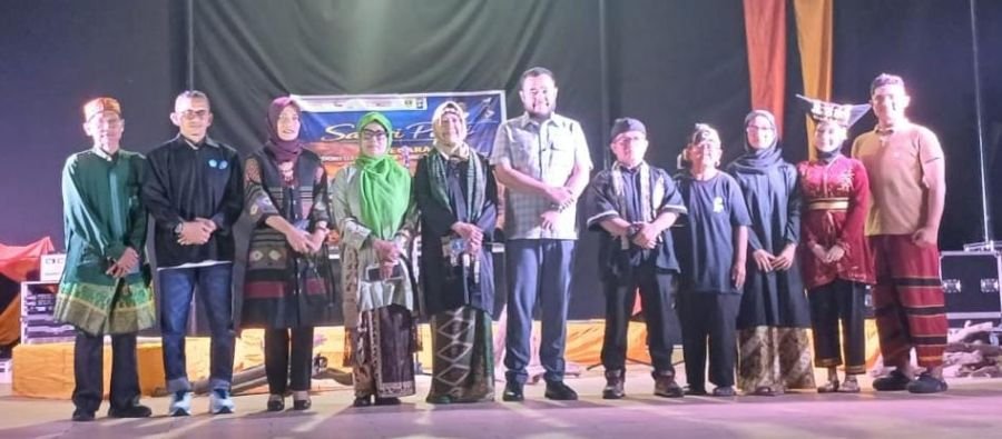 Wako Padang Lepas Satupena Sumbar dan Sumbar Talenta Gelar Safari Puisi 4 Negara