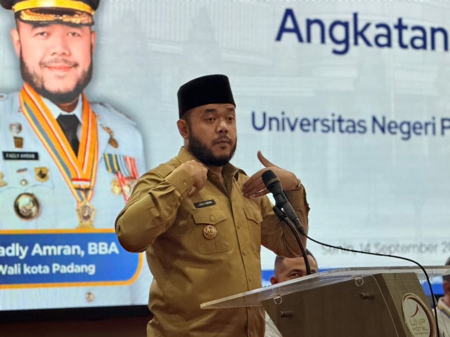 Wali Kota Padang Apresiasi UNP Gelar Sekolah Keterbukaan Informasi Publik