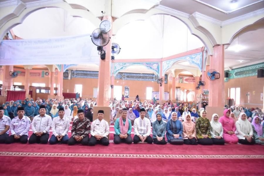 Wali Kota Riyanda Putra Buka Pesantren Ramadan TP-PKK Sawahlunto di Masjid Agung Nurul Islam