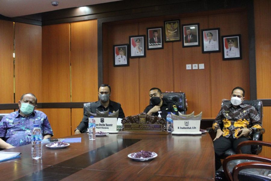 Wali Nagari Diminta Maksimalkan 4 Fungsi Posko Penanganan COVID-19