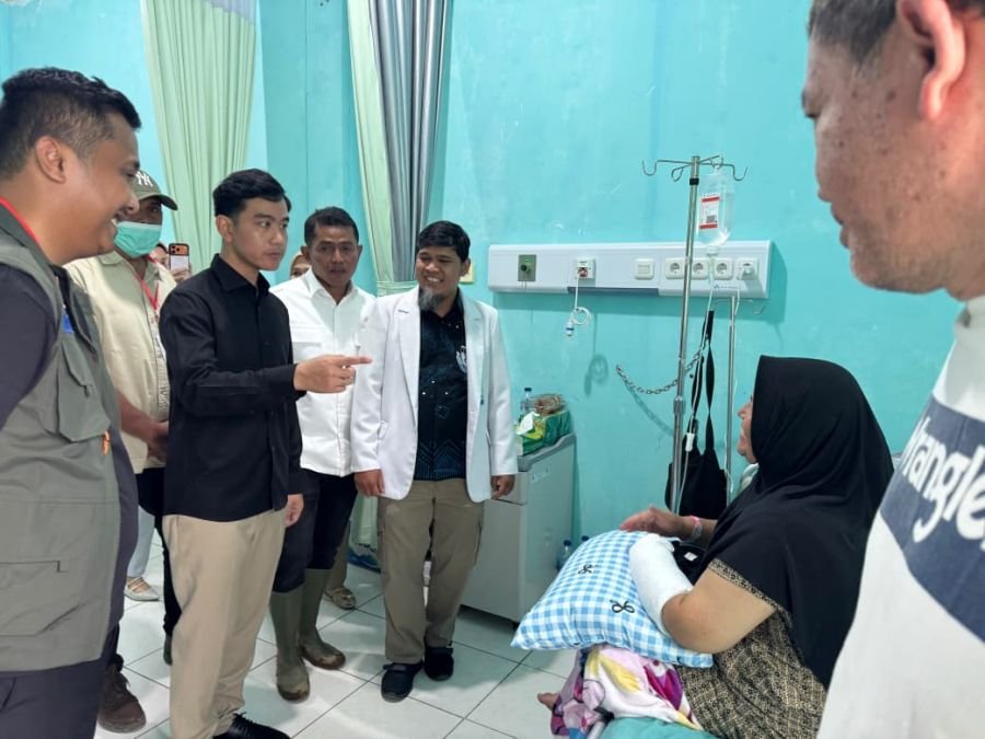 Wapres Minta Tangani Korban Bencana hingga Pulih di Rumah Sakit dan Antisipasi Penyakit Pascabencana