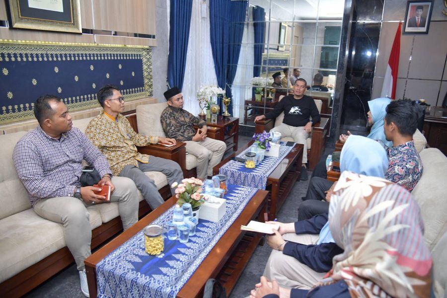 Wawako Deri Asta Sambut Kunjungan Silaturrahim Komisioner KPUD Sawahlunto yang Baru Dilantik