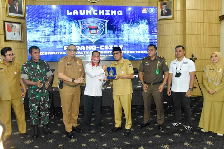 Wujudkan Keamanan Siber, Pemko Padang Luncurkan Padang - CSIRT
