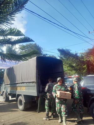 Bantuan Korem 023/KS untuk Korban Bencana Alam Banjir Bandang di Sumbar Tiba di Posko