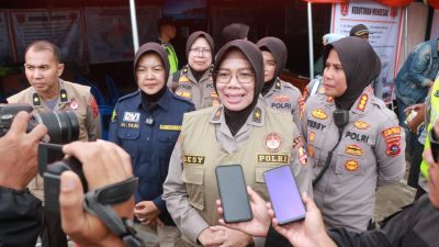 Dari Tanah Datar, Pakor Polwan RI kunjungi Posko Bencana di Bukit Batabuah Canduang Agam