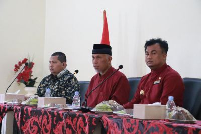 Gubernur Mahyeldi Pimpin Rakor Feeder Tol Jalan Tol Trans Sumatera (JTTS) Dharmasraya